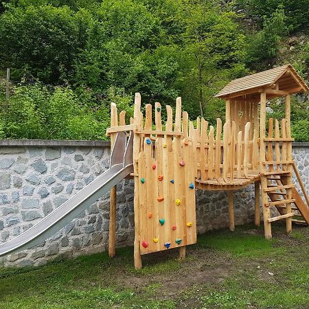 Hotel Chalet Val Di Rabbi Exterior photo